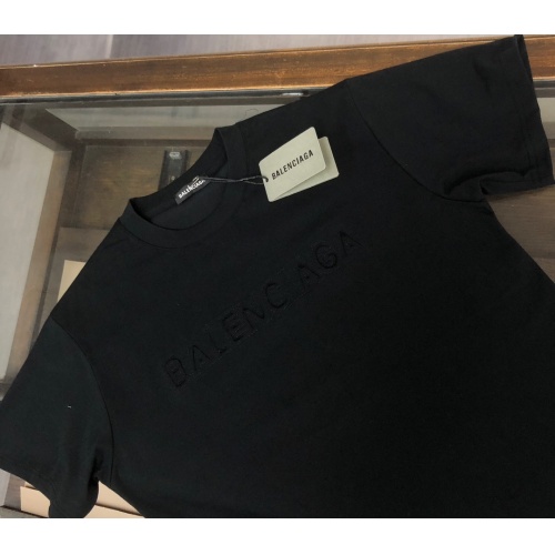 Replica Balenciaga T-Shirts Short Sleeved For Unisex #1239310 $41.00 USD for Wholesale