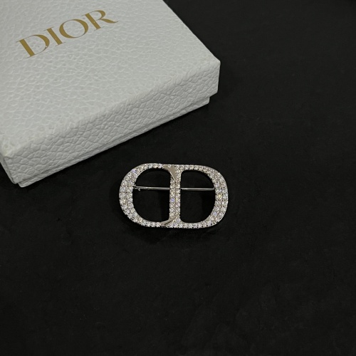 Replica Christian Dior Brooches For Women #1239907 $38.00 USD for Wholesale