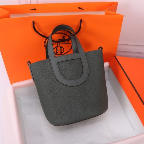 Wholesale Hermes AAA Quality Handbags In Gold For Women #1240527 $240.00 USD, Wholesale Quality Replica Hermes AAA Quality Handbags