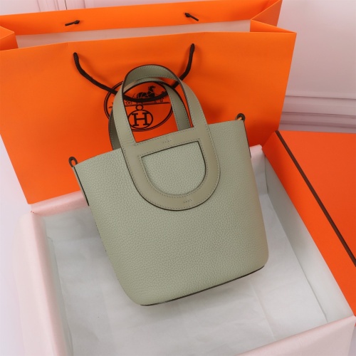 Wholesale Hermes AAA Quality Handbags In Gold For Women #1240542 $240.00 USD, Wholesale Quality Replica Hermes AAA Quality Handbags