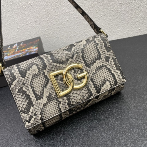 Replica Dolce & Gabbana D&G AAA Quality Messenger Bags For Women #1240726 $135.00 USD for Wholesale