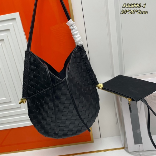 Wholesale Bottega Veneta BV AAA Quality Shoulder Bags For Women #1240936 $96.00 USD, Wholesale Quality Replica Bottega Veneta BV AAA Quality Shoulder Bags