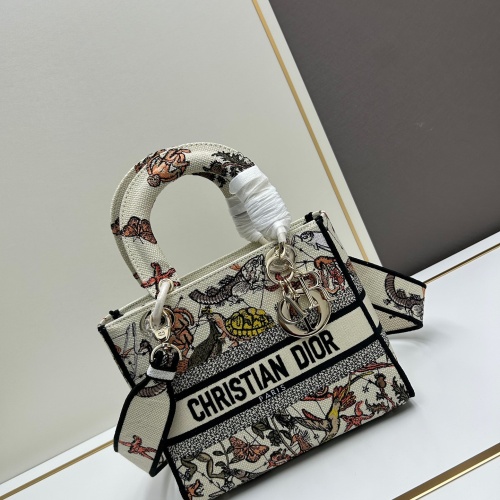 Wholesale Christian Dior AAA Quality Handbags For Women #1241126 $122.00 USD, Wholesale Quality Replica Christian Dior AAA Quality Handbags