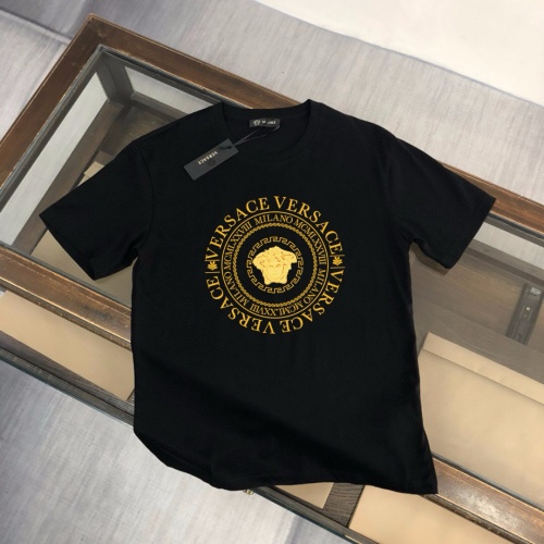 Wholesale Versace T-Shirts Short Sleeved For Unisex #1241296 $32.00 USD, Wholesale Quality Replica Versace T-Shirts