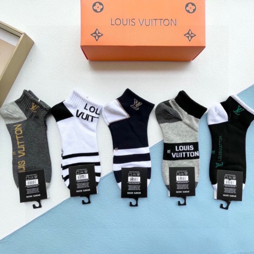 Replica Louis Vuitton LV Socks For Men #1242081 $27.00 USD for Wholesale