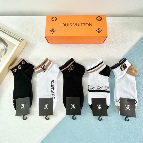 Wholesale Louis Vuitton LV Socks For Unisex #1242083 $27.00 USD, Wholesale Quality Replica Louis Vuitton LV Socks