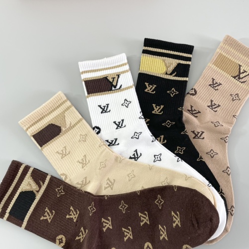 Replica Louis Vuitton LV Socks #1242159 $29.00 USD for Wholesale