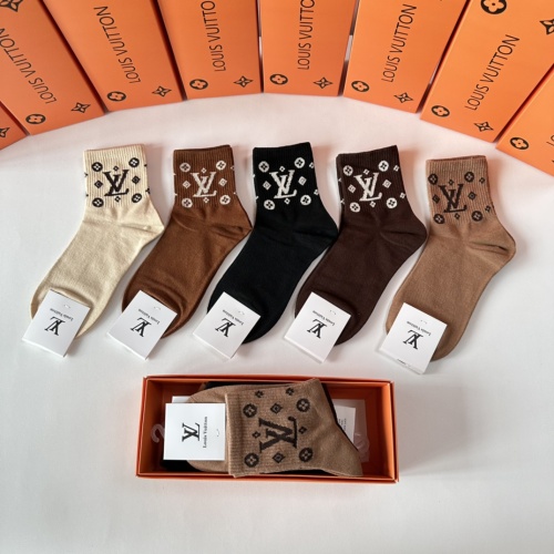 Wholesale Louis Vuitton LV Socks #1242182 $27.00 USD, Wholesale Quality Replica Louis Vuitton LV Socks