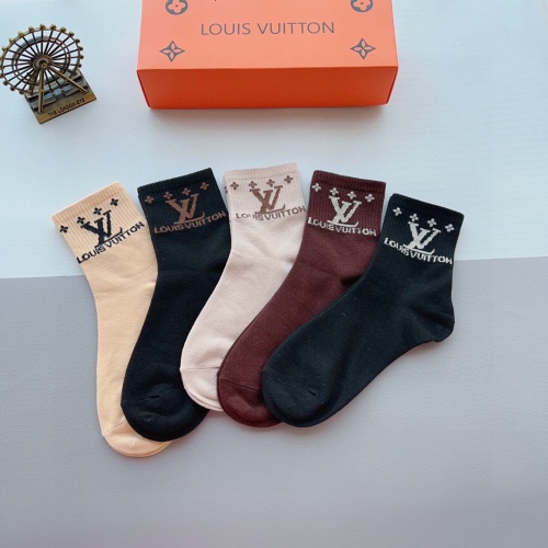 Replica Louis Vuitton LV Socks #1242244 $27.00 USD for Wholesale