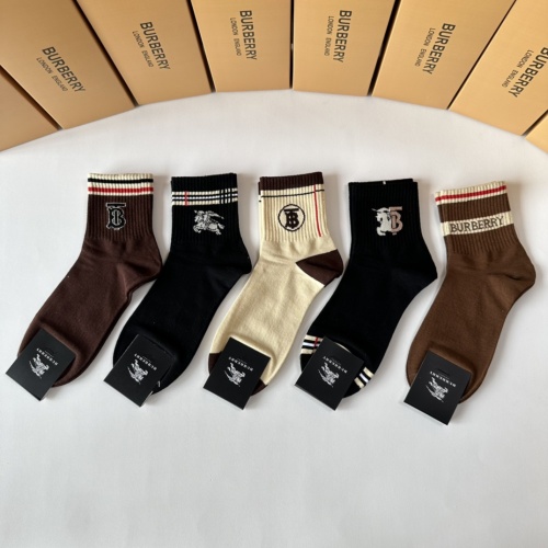 Wholesale Burberry Socks #1242411 $27.00 USD, Wholesale Quality Replica Burberry Socks