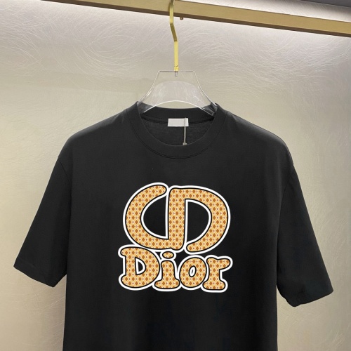 Replica Christian Dior T-Shirts Short Sleeved For Unisex #1242860 $25.00 USD for Wholesale