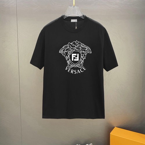 Wholesale Versace T-Shirts Short Sleeved For Unisex #1242864 $25.00 USD, Wholesale Quality Replica Versace T-Shirts