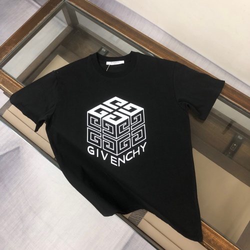 Wholesale Givenchy T-Shirts Short Sleeved For Unisex #1244292 $41.00 USD, Wholesale Quality Replica Givenchy T-Shirts