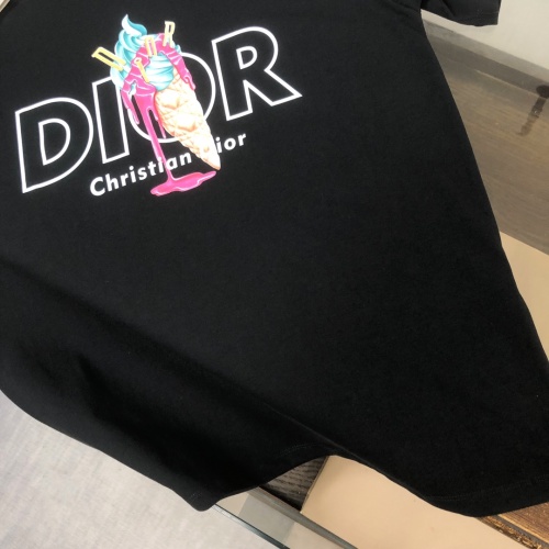 Replica Christian Dior T-Shirts Short Sleeved For Unisex #1244301 $41.00 USD for Wholesale