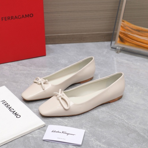 Wholesale Salvatore Ferragamo Flat Shoes For Women #1245310 $112.00 USD, Wholesale Quality Replica Salvatore Ferragamo Flat Shoes