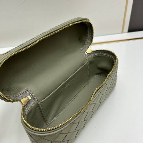 Replica Bottega Veneta BV AAA Quality Messenger Bags For Women #1247418 $162.00 USD for Wholesale