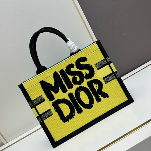 Wholesale Christian Dior AAA Quality Tote-Handbags For Women #1247685 $96.00 USD, Wholesale Quality Replica Christian Dior AAA Handbags