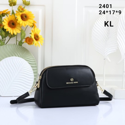 Wholesale Michael Kors Messenger Bags For Women #1248518 $29.00 USD, Wholesale Quality Replica Michael Kors Messenger Bags