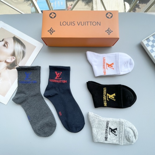 Replica Louis Vuitton LV Socks #1250079 $27.00 USD for Wholesale