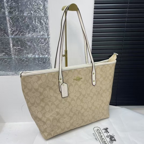 Wholesale Coach Handbags For Women #1250116 $42.00 USD, Wholesale Quality Replica Coach Handbags