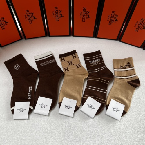 Wholesale Hermes Socks #1250325 $27.00 USD, Wholesale Quality Replica Hermes Socks