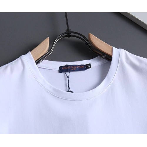 Replica Louis Vuitton LV T-Shirts Short Sleeved For Men #1250914 $29.00 USD for Wholesale