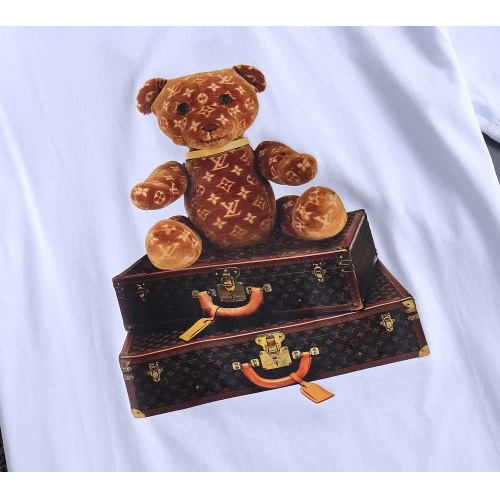 Replica Louis Vuitton LV T-Shirts Short Sleeved For Men #1250917 $29.00 USD for Wholesale