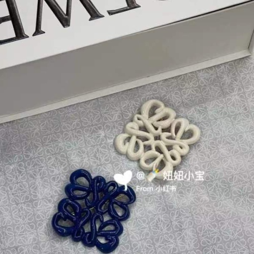 Replica LOEWE Brooches For Women #1252695 $34.00 USD for Wholesale