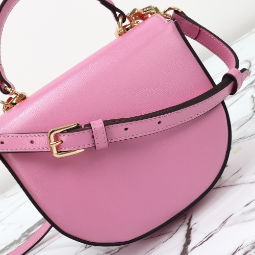 Replica Gucci AAA Quality Handbags For Women #1252902 $195.00 USD for Wholesale