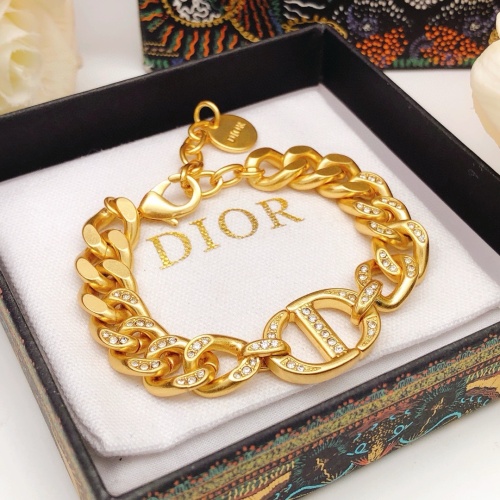 Wholesale Christian Dior Bracelets #1253311 $32.00 USD, Wholesale Quality Replica Christian Dior Bracelets