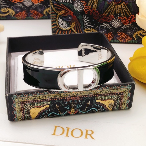 Wholesale Christian Dior Bracelets #1253805 $32.00 USD, Wholesale Quality Replica Christian Dior Bracelets