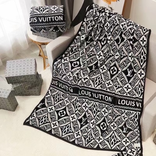 Wholesale Louis Vuitton LV Blanket #1254161 $40.00 USD, Wholesale Quality Replica Louis Vuitton LV Blanket