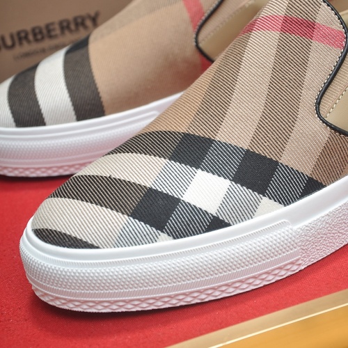 Replica Burberry Casual Shoes For Men #1256513 $88.00 USD for Wholesale