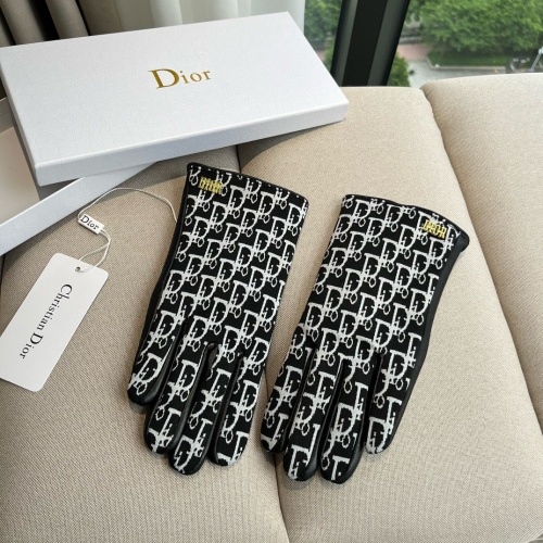 Wholesale Christian Dior Gloves For Women #1260832 $60.00 USD, Wholesale Quality Replica Christian Dior Gloves