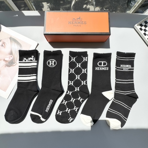 Wholesale Hermes Socks #1261069 $29.00 USD, Wholesale Quality Replica Hermes Socks