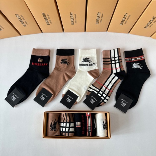 Wholesale Burberry Socks #1261089 $27.00 USD, Wholesale Quality Replica Burberry Socks