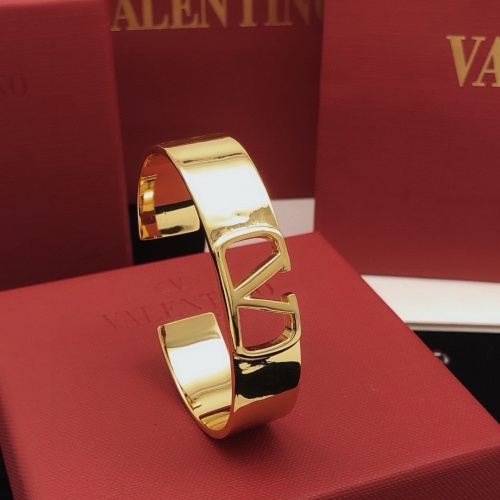 Wholesale Valentino Bracelets #1261572 $32.00 USD, Wholesale Quality Replica Valentino Bracelets