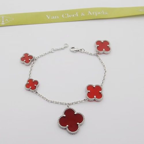 Wholesale Van Cleef &amp; Arpels Bracelets For Women #1262408 $32.00 USD, Wholesale Quality Replica Van Cleef &amp; Arpels Bracelets