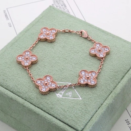 Wholesale Van Cleef &amp; Arpels Bracelets For Women #1262949 $40.00 USD, Wholesale Quality Replica Van Cleef &amp; Arpels Bracelets