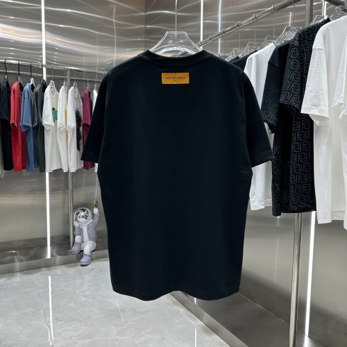 Replica Louis Vuitton LV T-Shirts Short Sleeved For Unisex #1266172 $42.00 USD for Wholesale