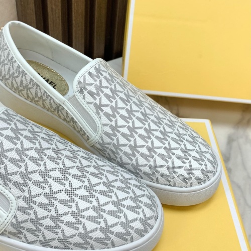 Replica Michael Kors Casual Shoes For Women #1267287 $80.00 USD for Wholesale