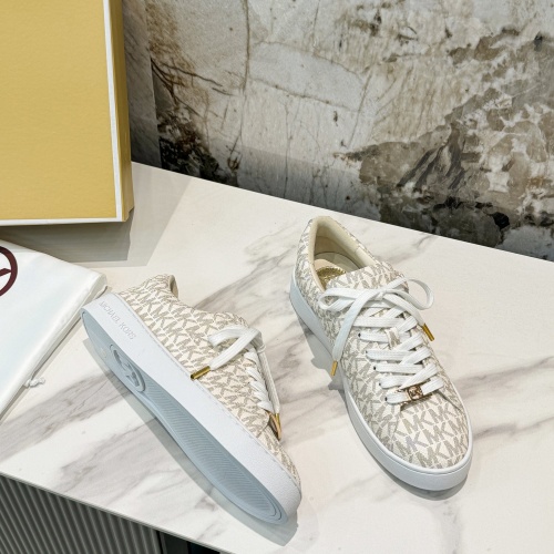 Replica Michael Kors Casual Shoes For Women #1267289 $82.00 USD for Wholesale