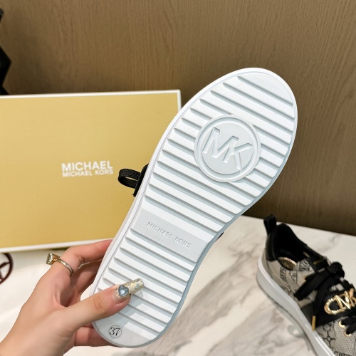 Replica Michael Kors Casual Shoes For Women #1267295 $82.00 USD for Wholesale