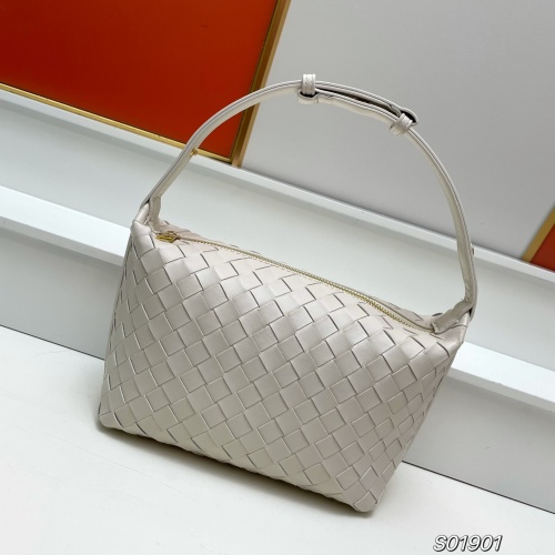 Wholesale Bottega Veneta BV AAA Quality Handbags For Women #1267632 $96.00 USD, Wholesale Quality Replica Bottega Veneta BV AAA Handbags