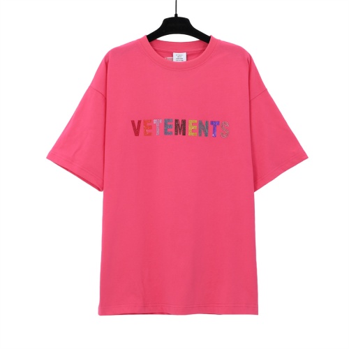 Wholesale VETEMENTS T-Shirts Short Sleeved For Unisex #1268260 $32.00 USD, Wholesale Quality Replica VETEMENTS T-Shirts