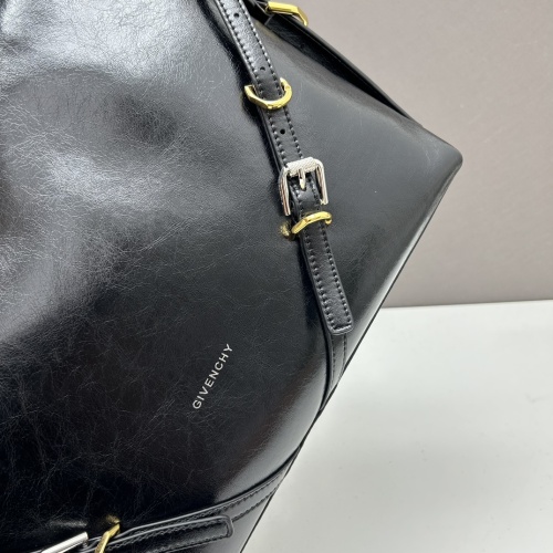 Replica Givenchy AAA Quality Shoulder Bags For Women #1268418 $108.00 USD for Wholesale