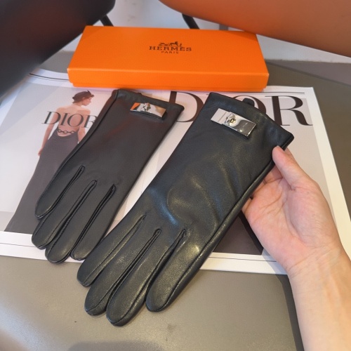 Replica Hermes Gloves #1269231 $52.00 USD for Wholesale