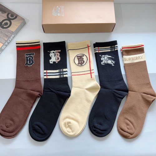 Wholesale Burberry Socks #1269554 $29.00 USD, Wholesale Quality Replica Burberry Socks