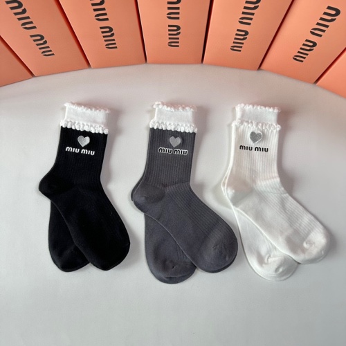 Wholesale MIU MIU Socks #1269610 $32.00 USD, Wholesale Quality Replica MIU MIU Socks