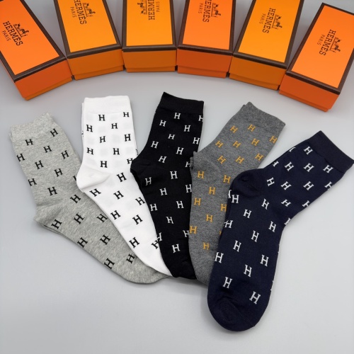 Wholesale Hermes Socks #1269619 $29.00 USD, Wholesale Quality Replica Hermes Socks